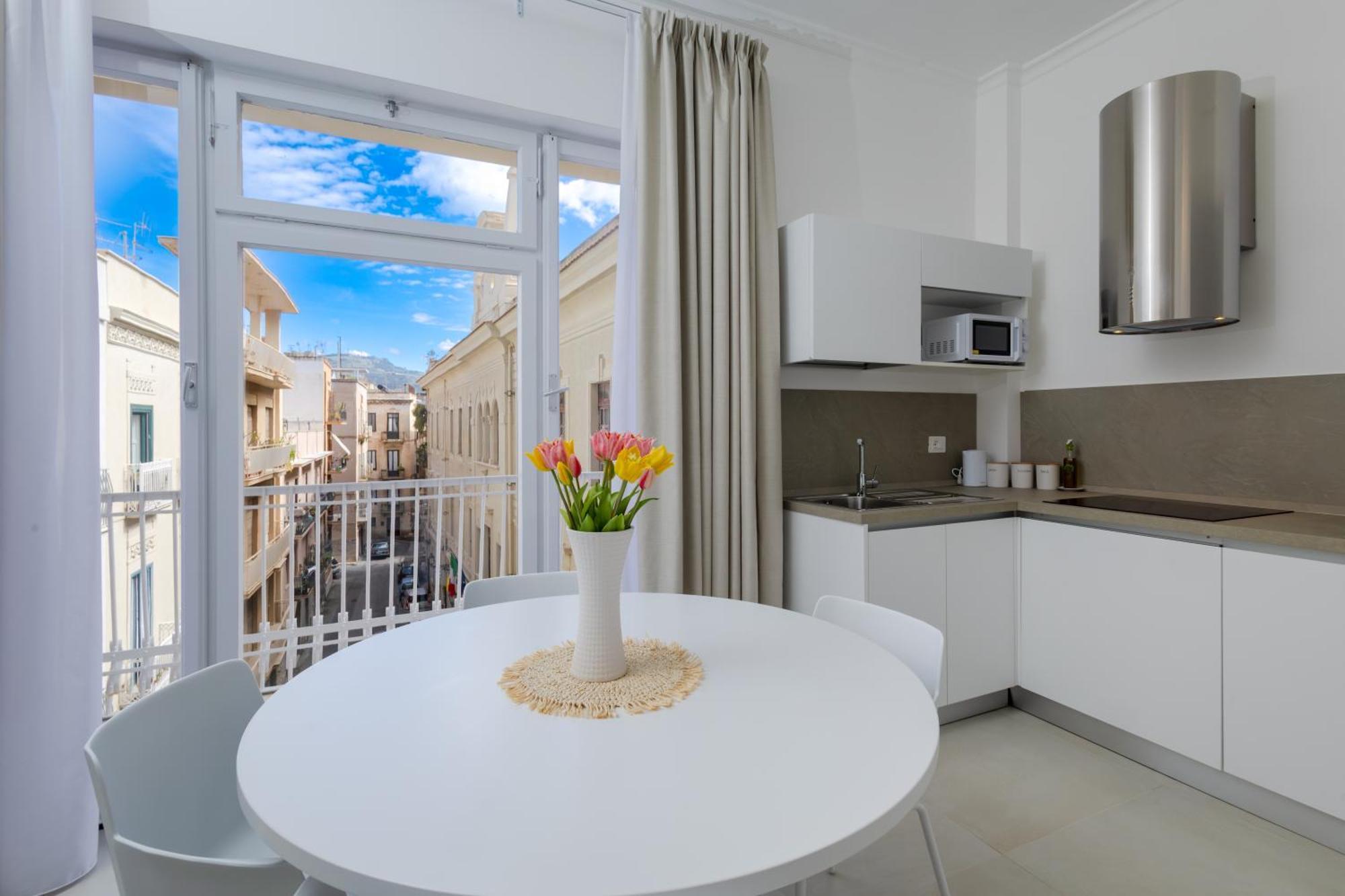 Adamas Apartment , Rooms And Suite Τράπανι Εξωτερικό φωτογραφία