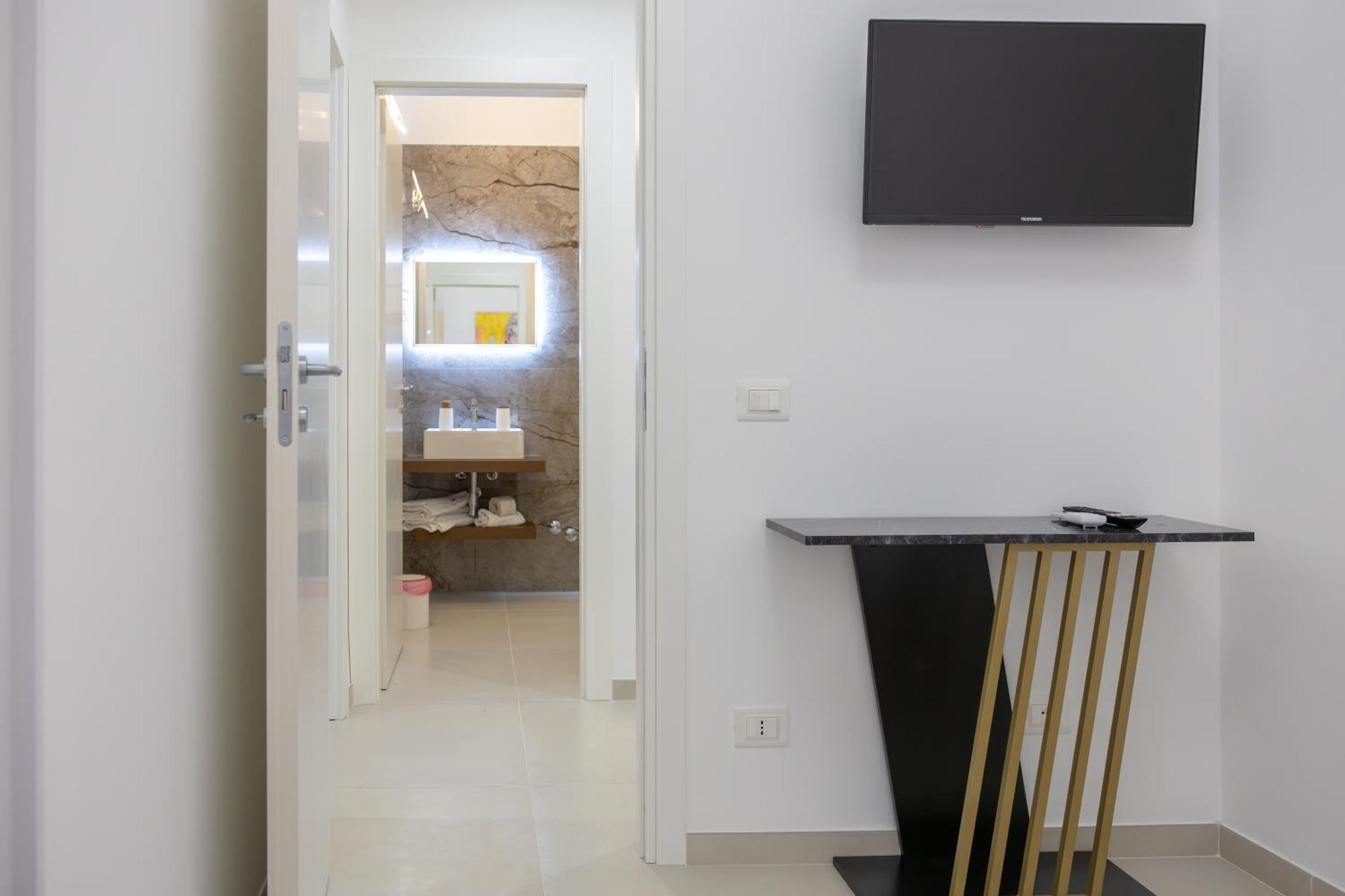 Adamas Apartment , Rooms And Suite Τράπανι Εξωτερικό φωτογραφία